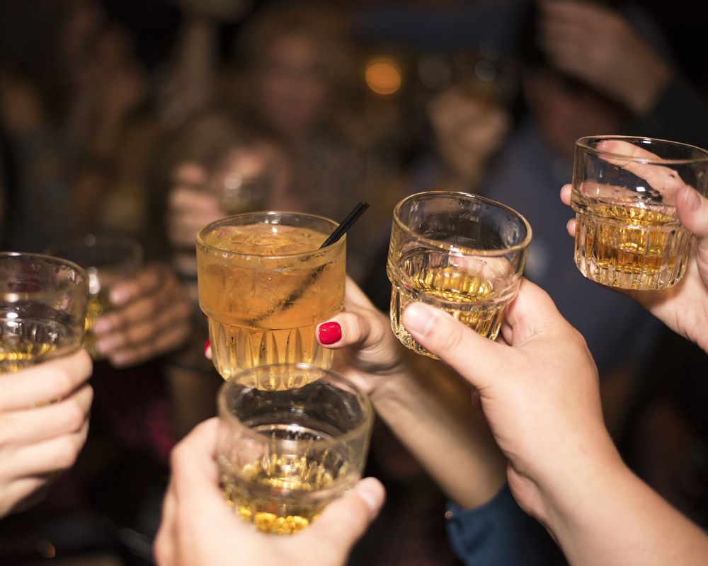 酒精代謝基因影響青少年飲酒行為-封面圖