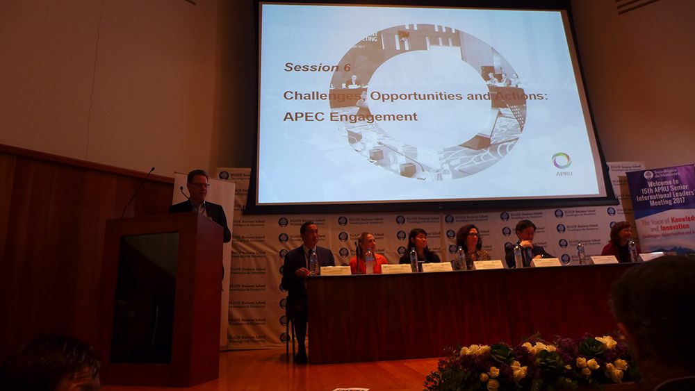 NTU alumnus Tse-Ching Huang (黃澤清) is also invited to address challenges of the 21st century at the APRU meeting.