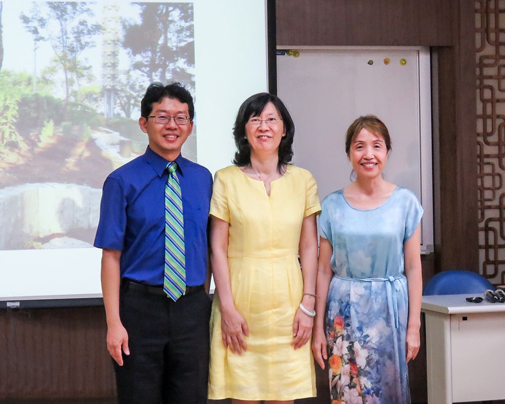 Handover Ceremony between Incoming and Outgoing ICLP Directors-封面圖