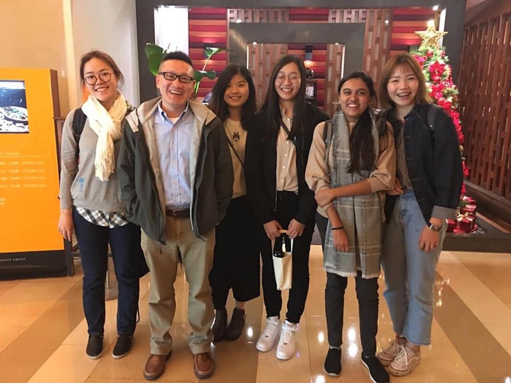 Team members led by Assistant Prof. Pei-Shiue Tsai.