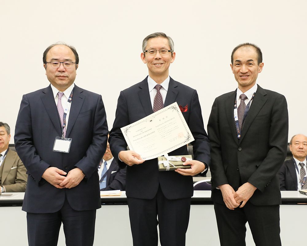 NTU Professor of Urology Yeong-Shiau Pu Awarded JUA Honorary Membership