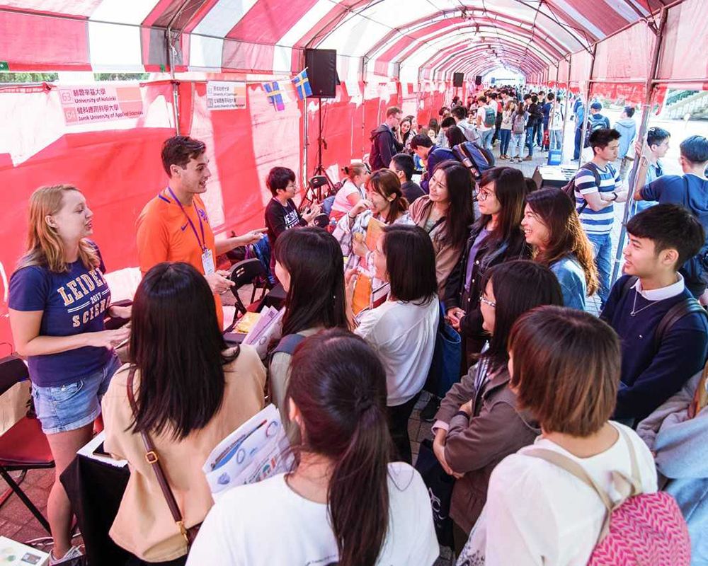 New Horizons and Opportunities Presented at NTU Study Abroad Fair