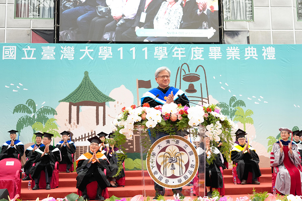 Image3:The commencement speaker of NTU Commencement 2023, Dr. Jensen Huang, Founder and CEO of NVIDIA.