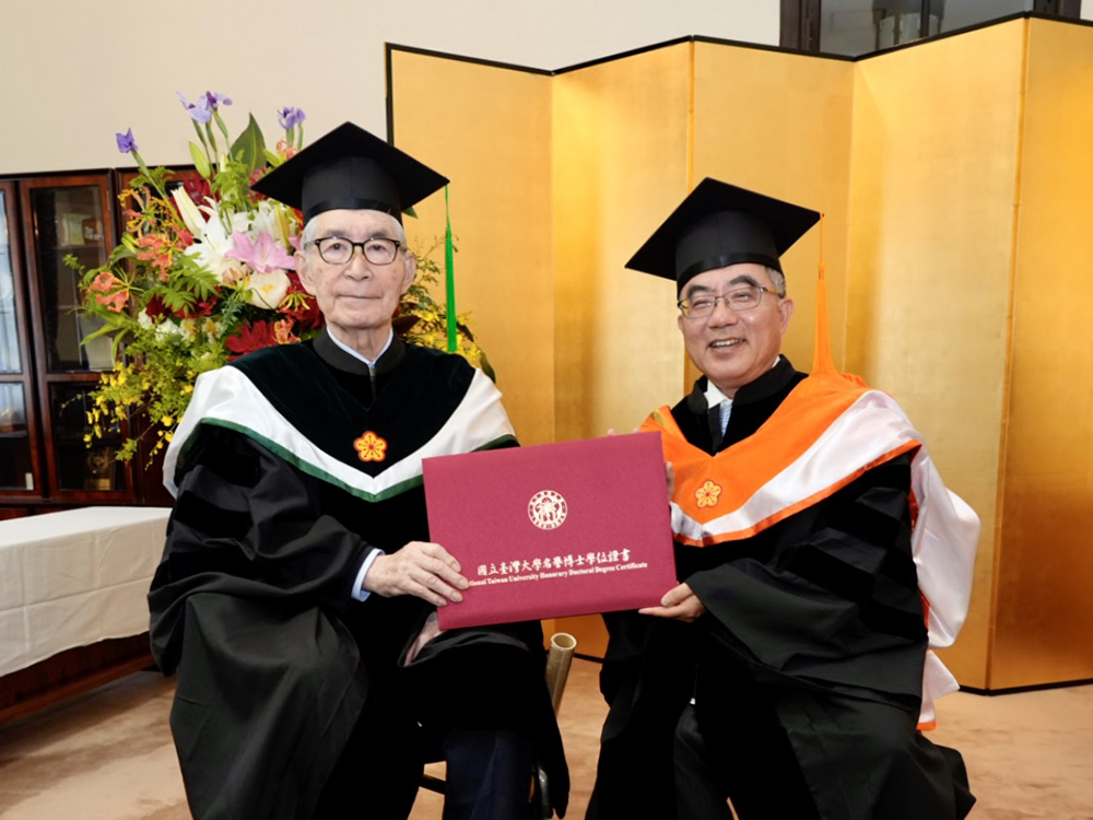 Image: Nobel Laureate Prof. Tasuku Honjo Awarded NTU Honorary Doctorate