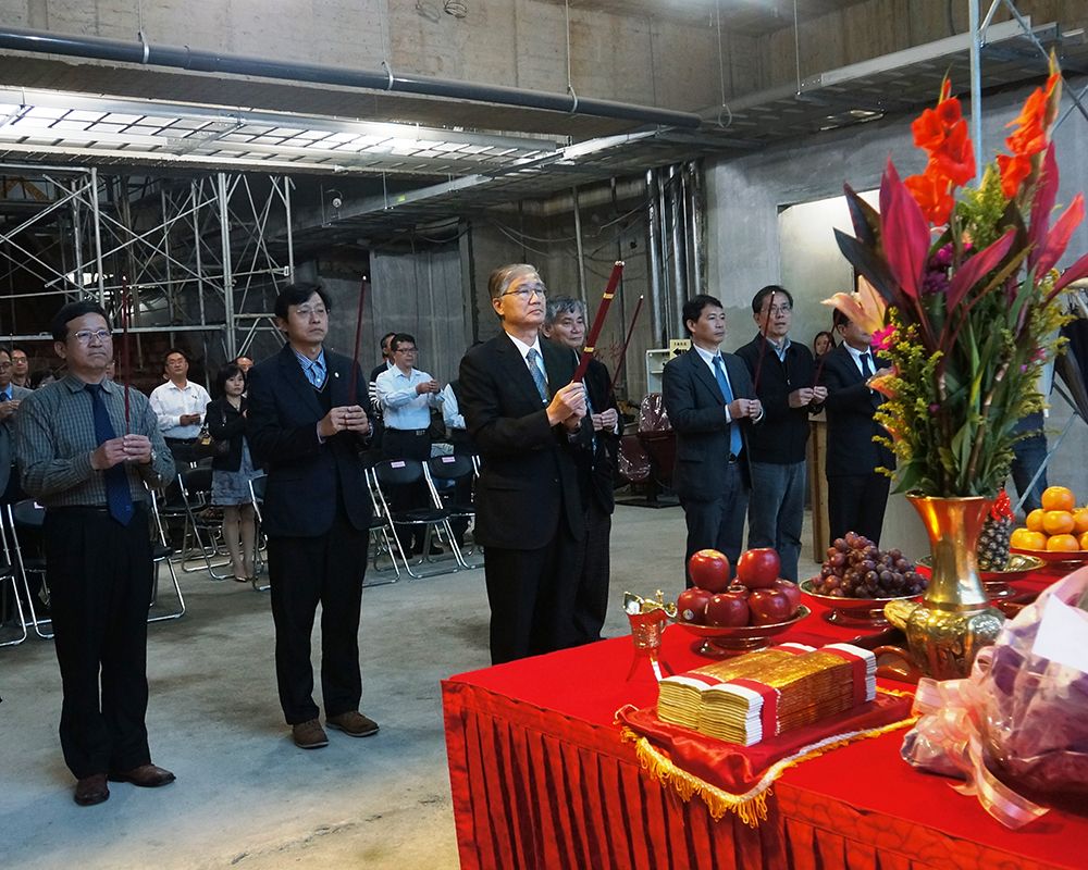 教學大樓第二期新建工程暨圖書館自動化高密度書庫上樑典禮-封面圖