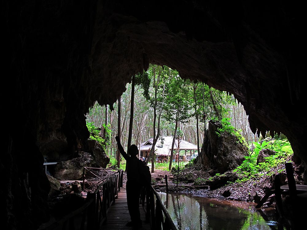 泰國南部可蘭洞 Klang Cave 入口